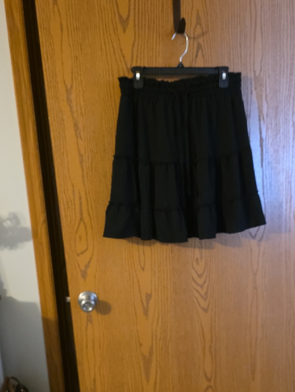 Black Tiered Mini Skirt NWOT, W 15-17, L 20